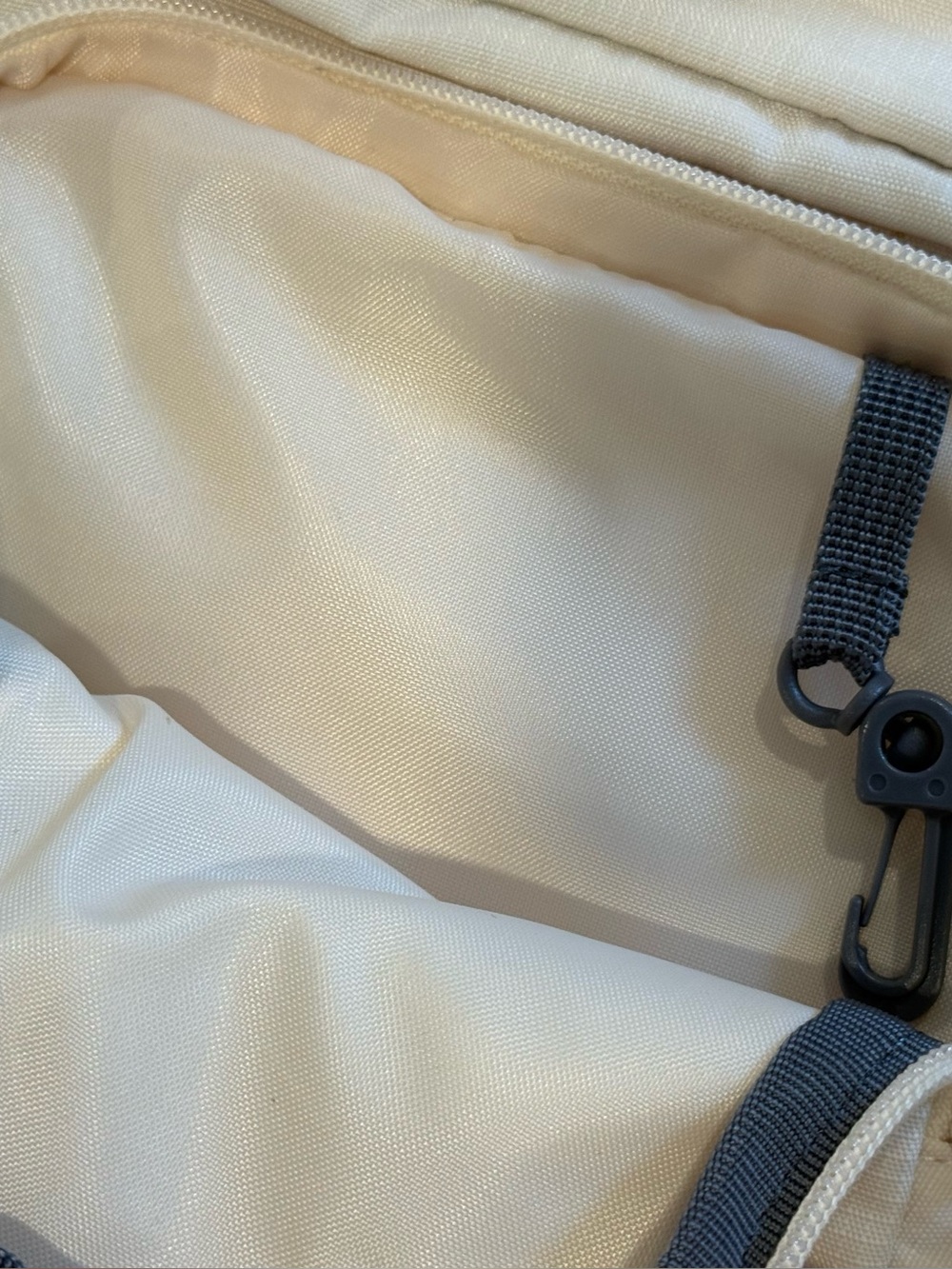 adidas Originals Utility 4 Sling Bag in the "Wonder White" colorway - Picture 6 of 11